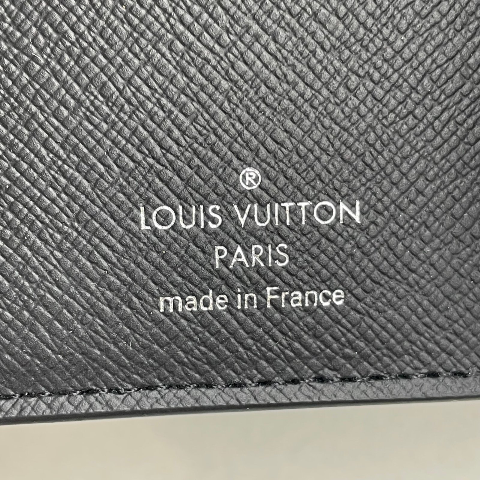 LOUIS VUITTON Portefeuille Multiple – Image 4