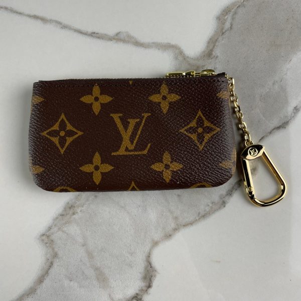 LOUIS VUITTON Pochette Clés – Image 3