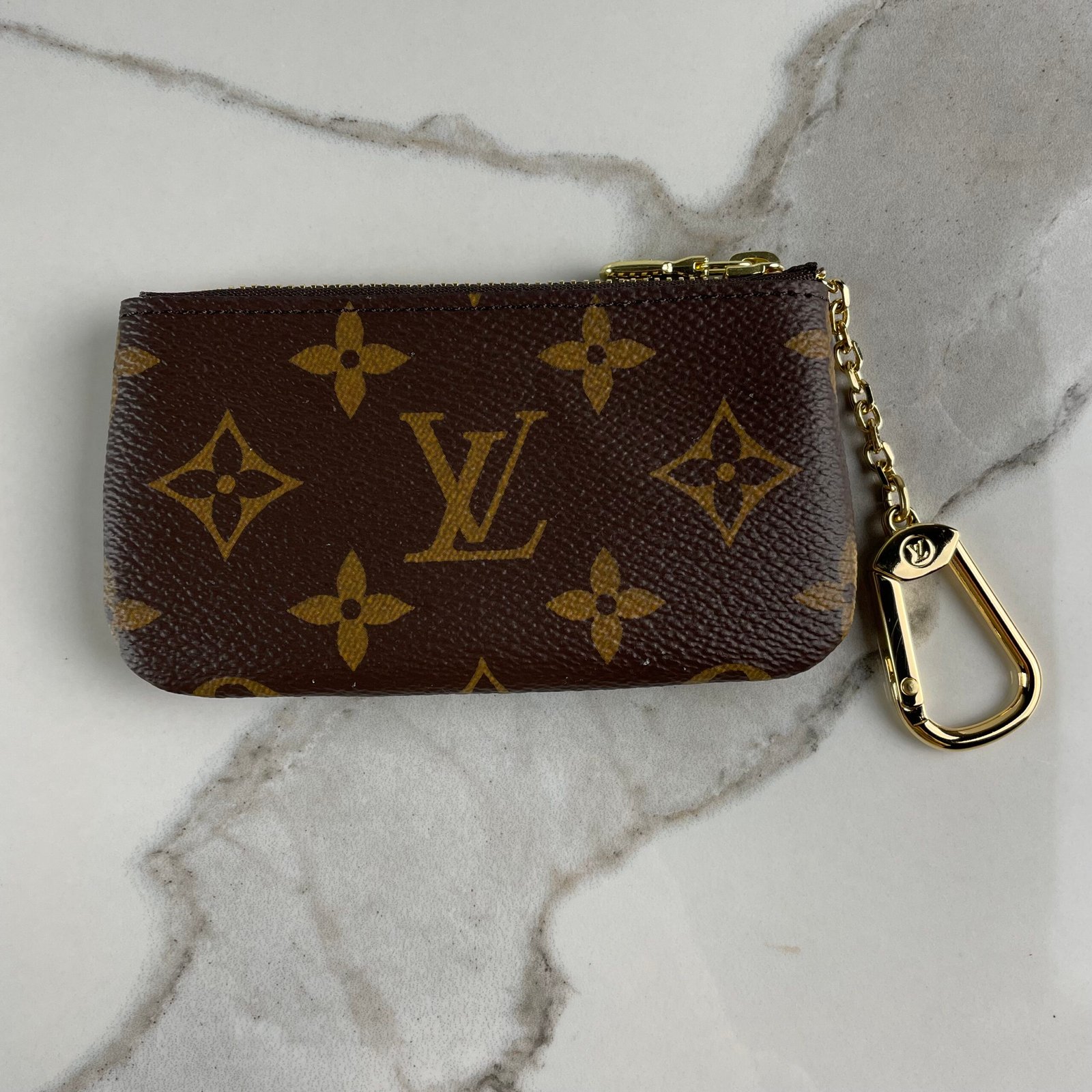 LOUIS VUITTON Pochette Clés – Image 3