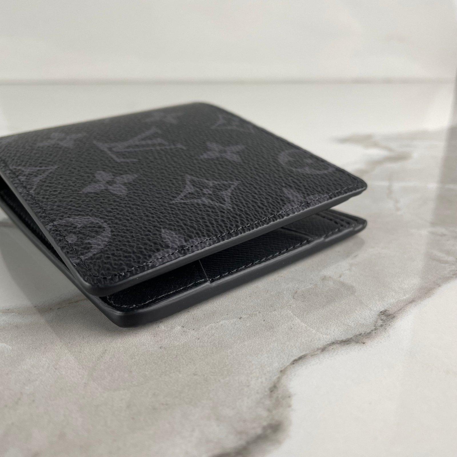 LOUIS VUITTON Portefeuille Multiple – Image 5