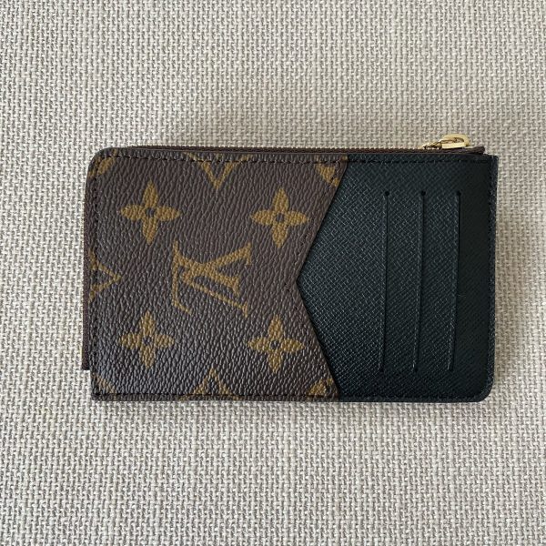 LOUIS VUITTON Recto Verso Card Holder – Image 3
