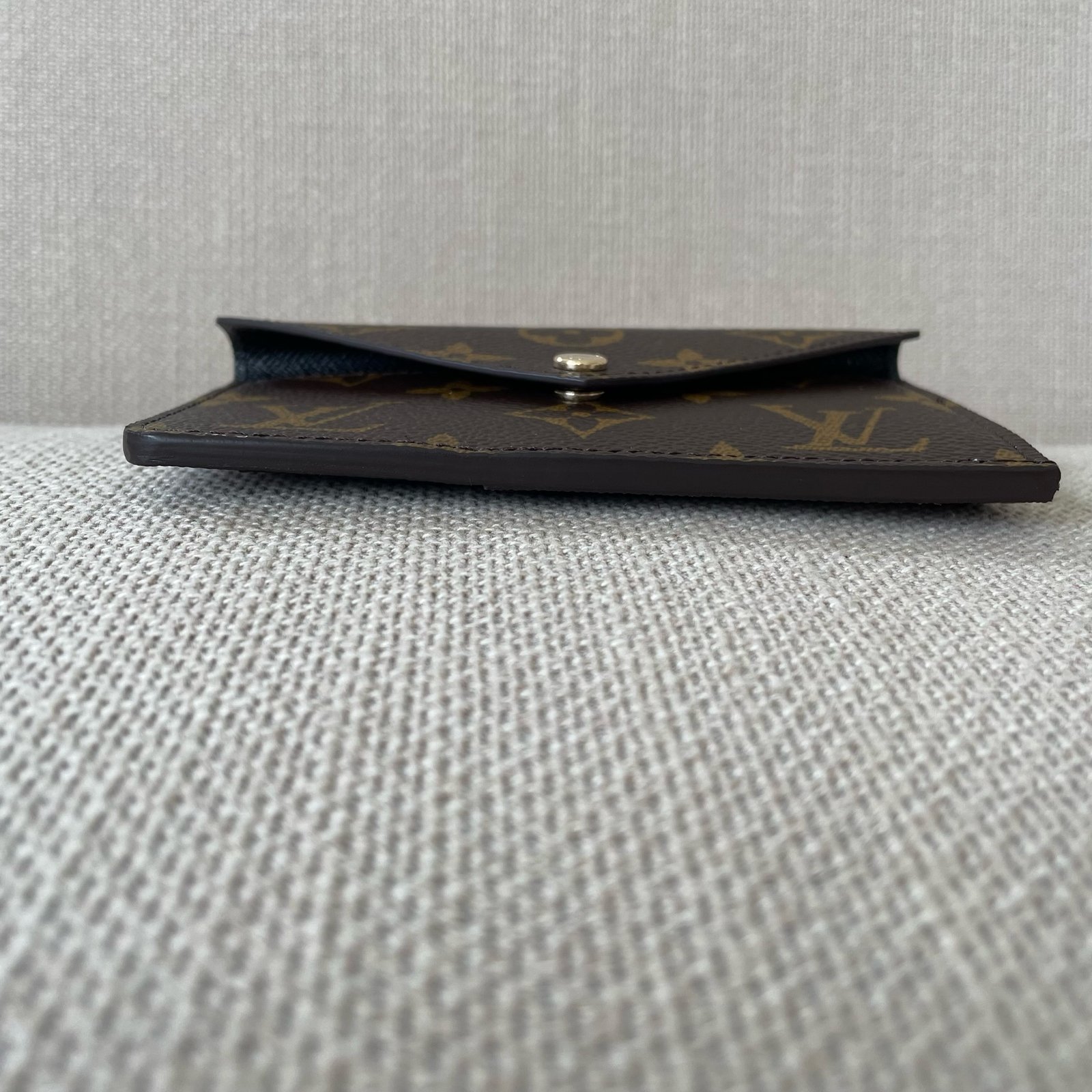 LOUIS VUITTON Recto Verso Card Holder – Image 7