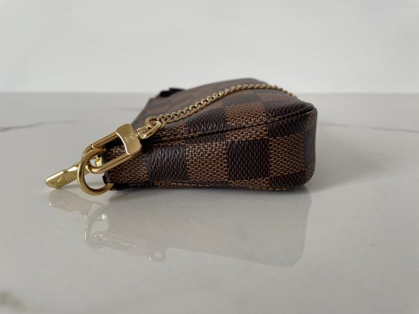 LOUIS VUITTON Mini Pochette Accessoires – Image 7