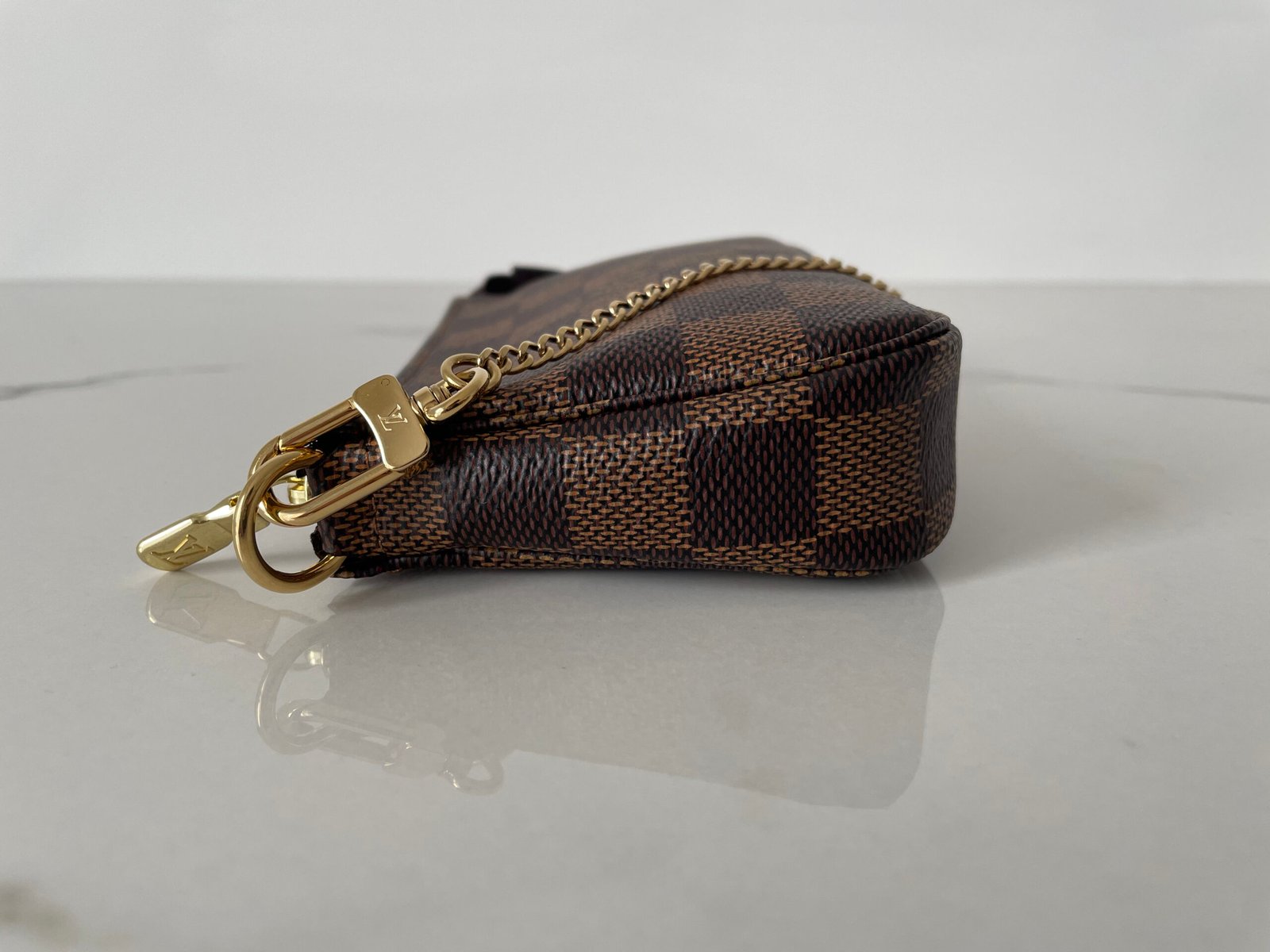 LOUIS VUITTON Mini Pochette Accessoires – Image 7