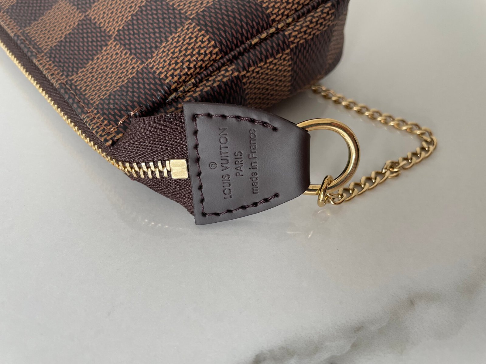 LOUIS VUITTON Mini Pochette Accessoires – Image 8