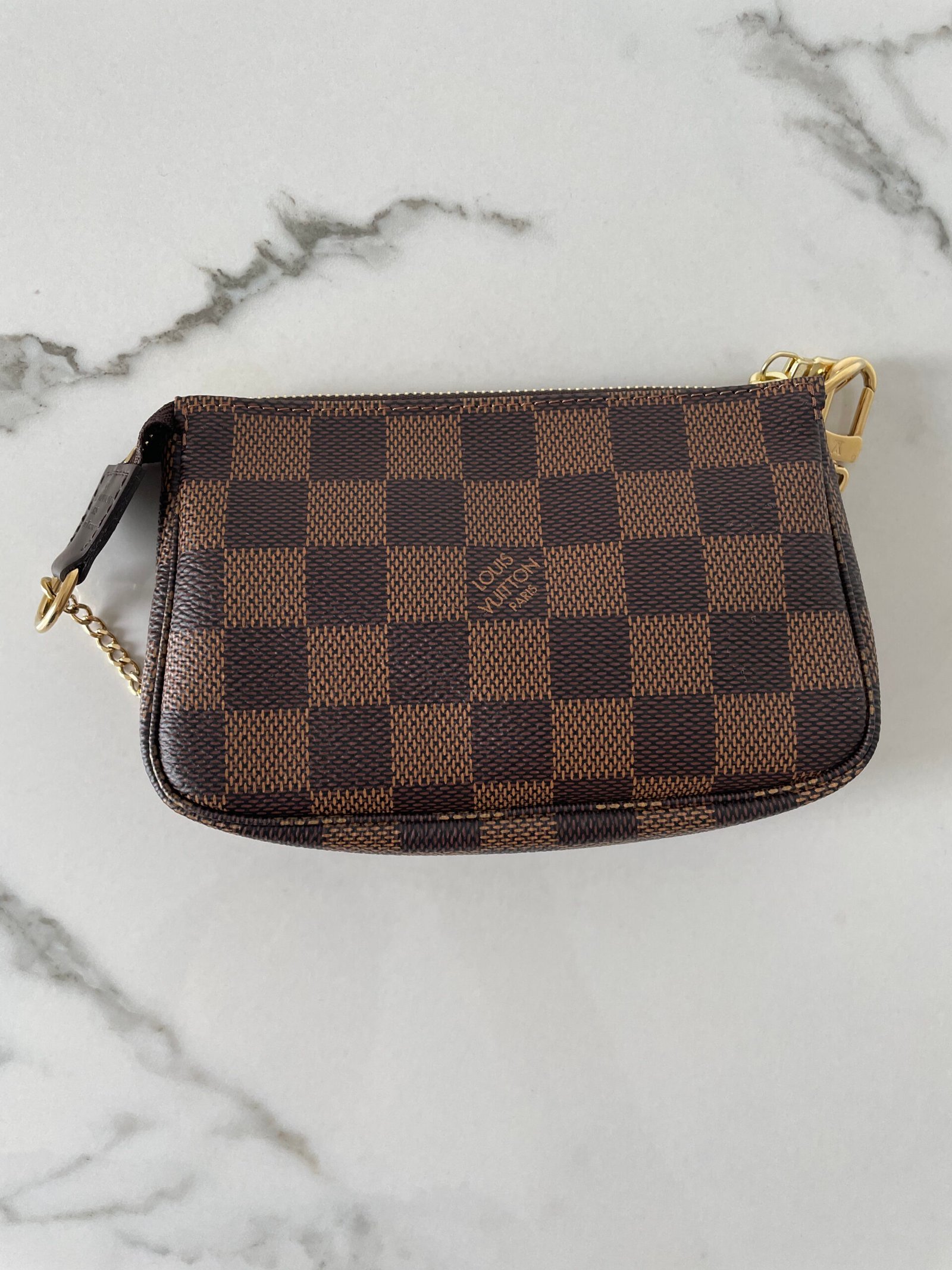LOUIS VUITTON Mini Pochette Accessoires – Image 4