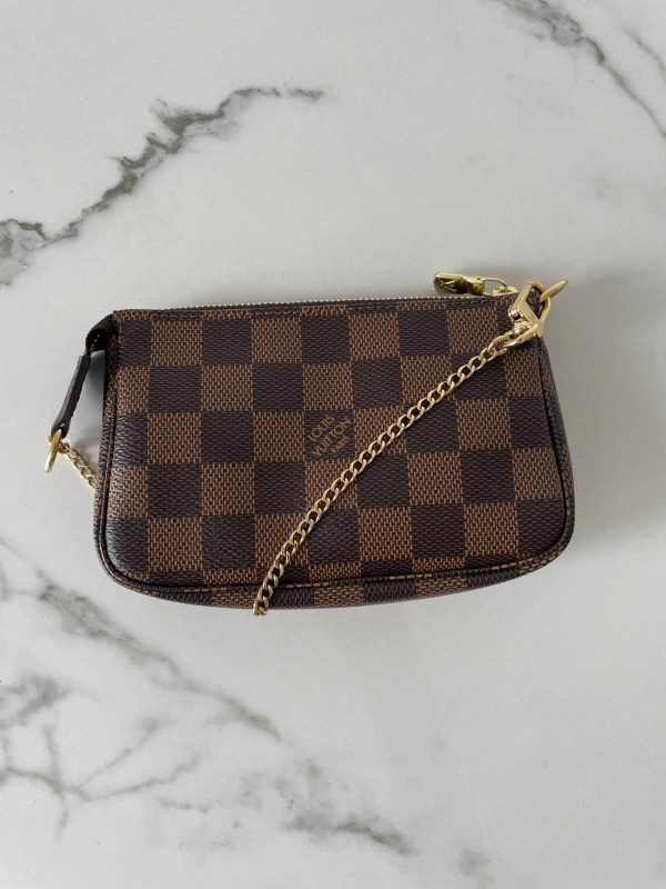 LOUIS VUITTON Mini Pochette Accessoires – Image 10