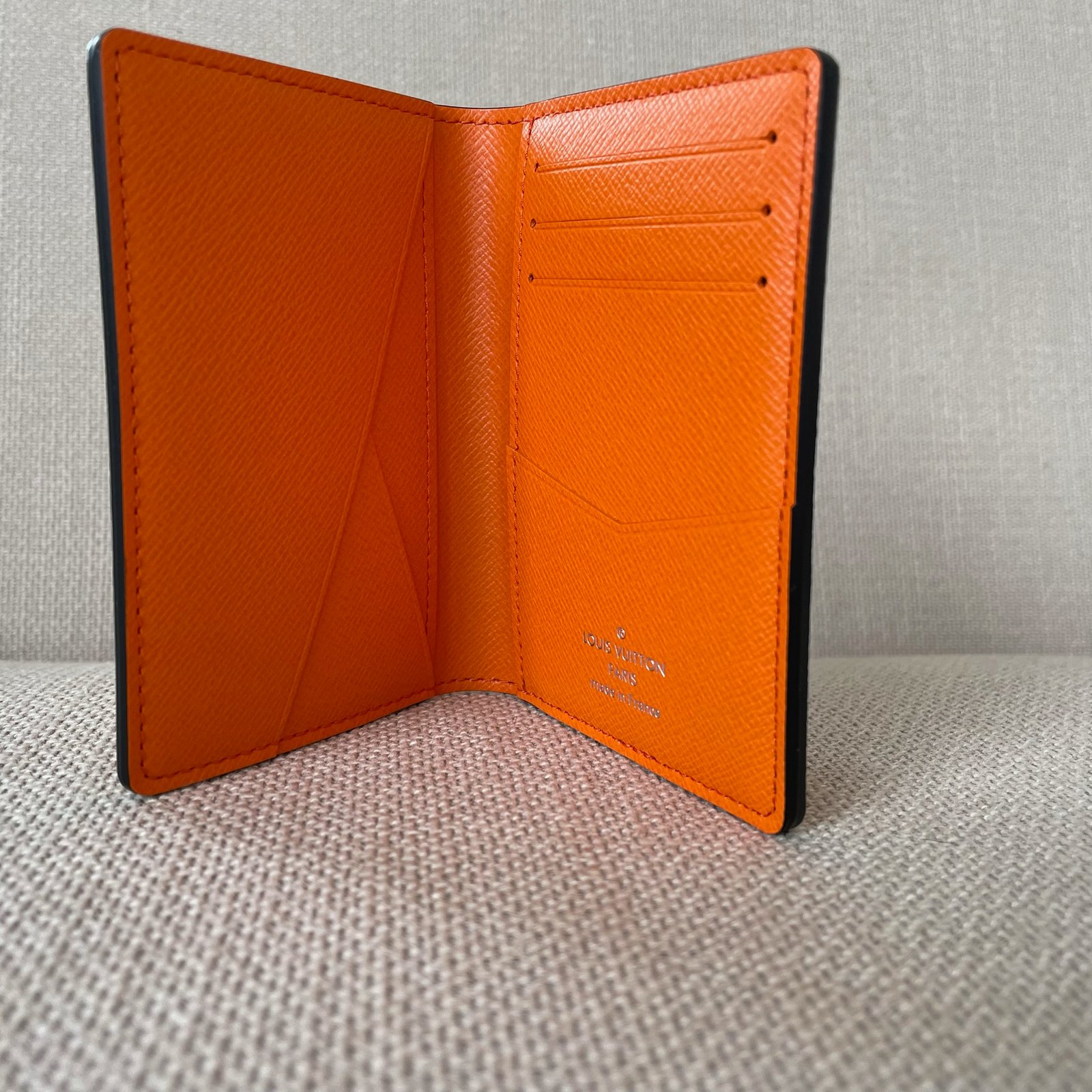 LOUIS VUITTON Organizer de Poche – Image 3