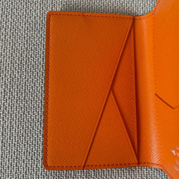LOUIS VUITTON Organizer de Poche – Image 8