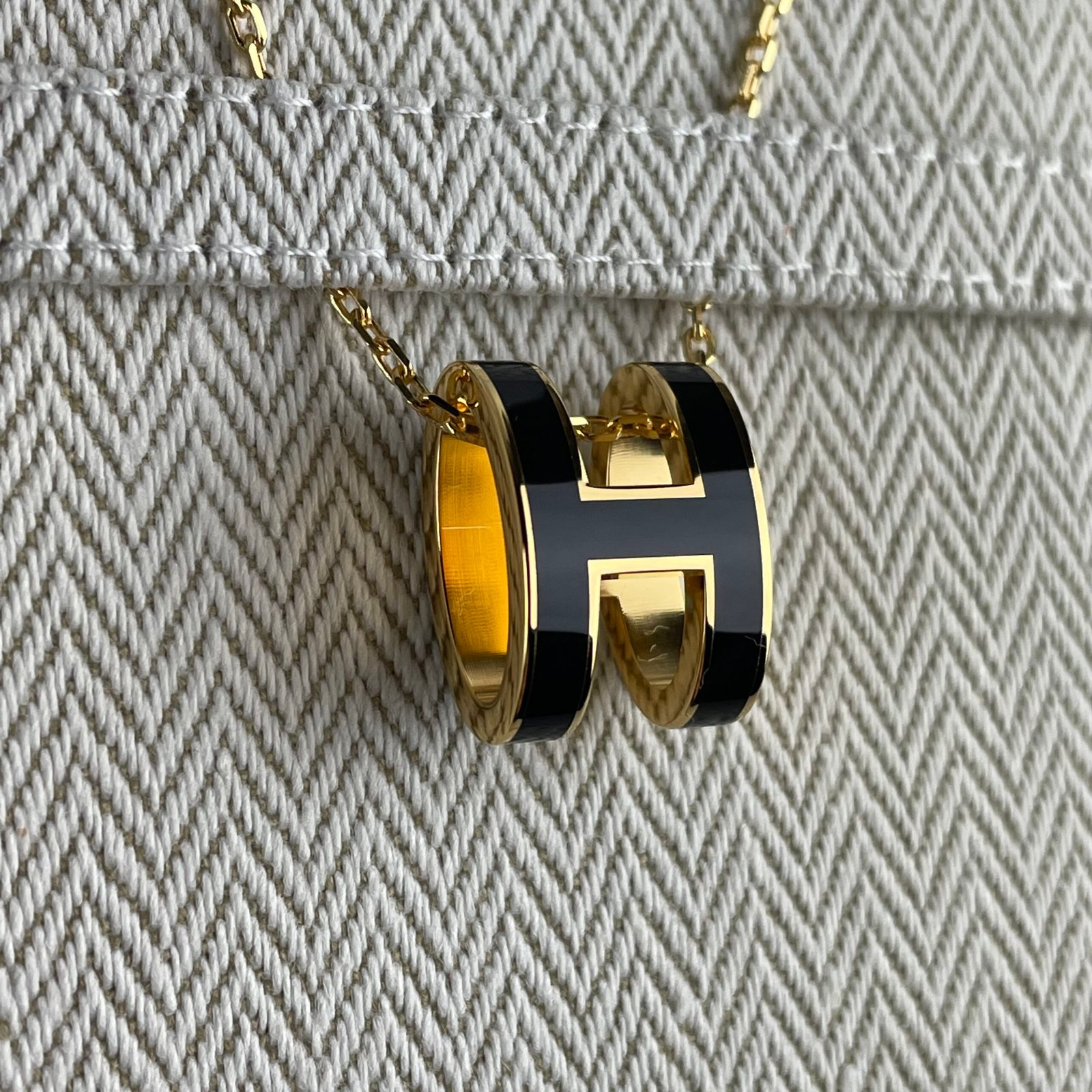 HERMÈS Pendentif Pop H – Image 4