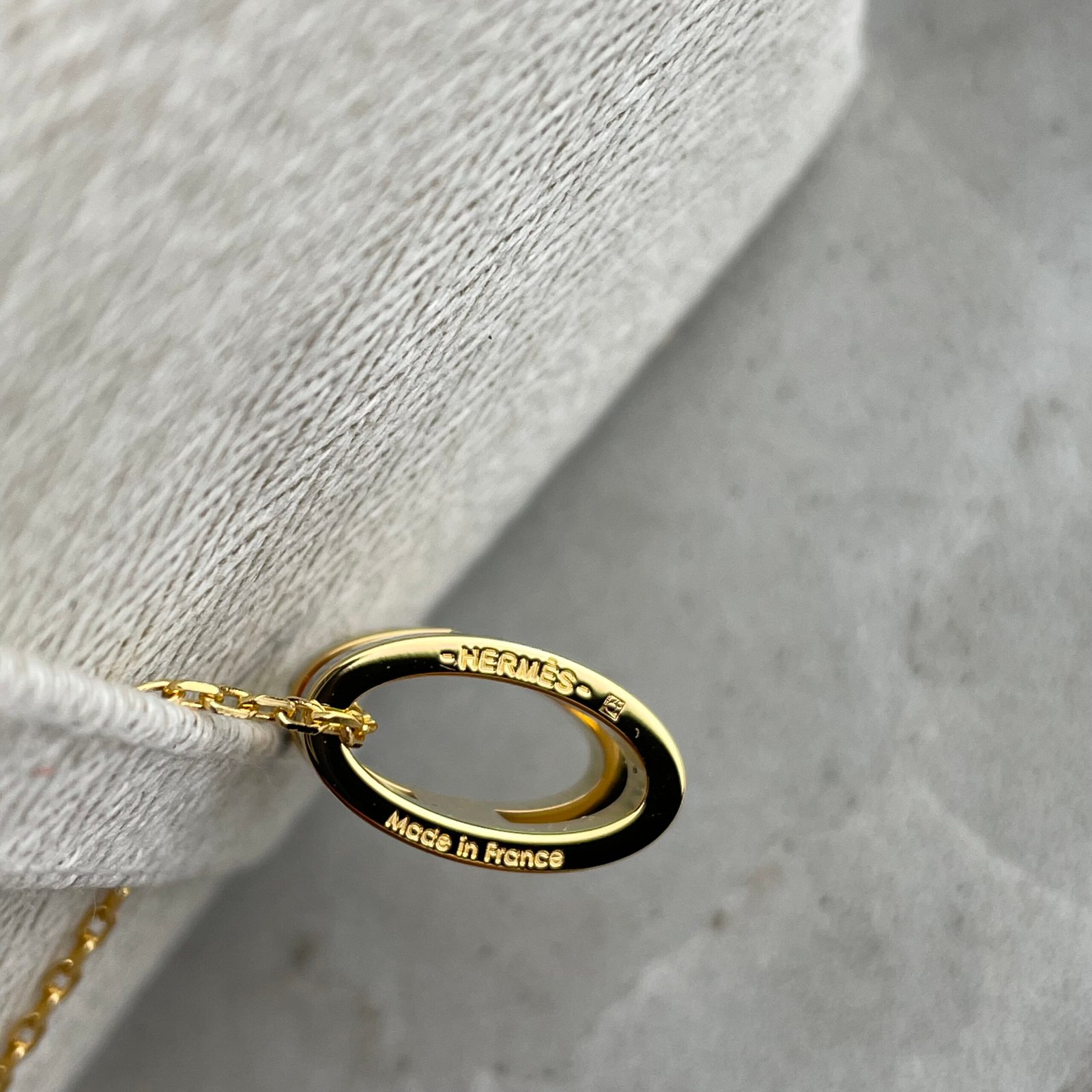 HERMÈS Pendentif Pop H – Image 5