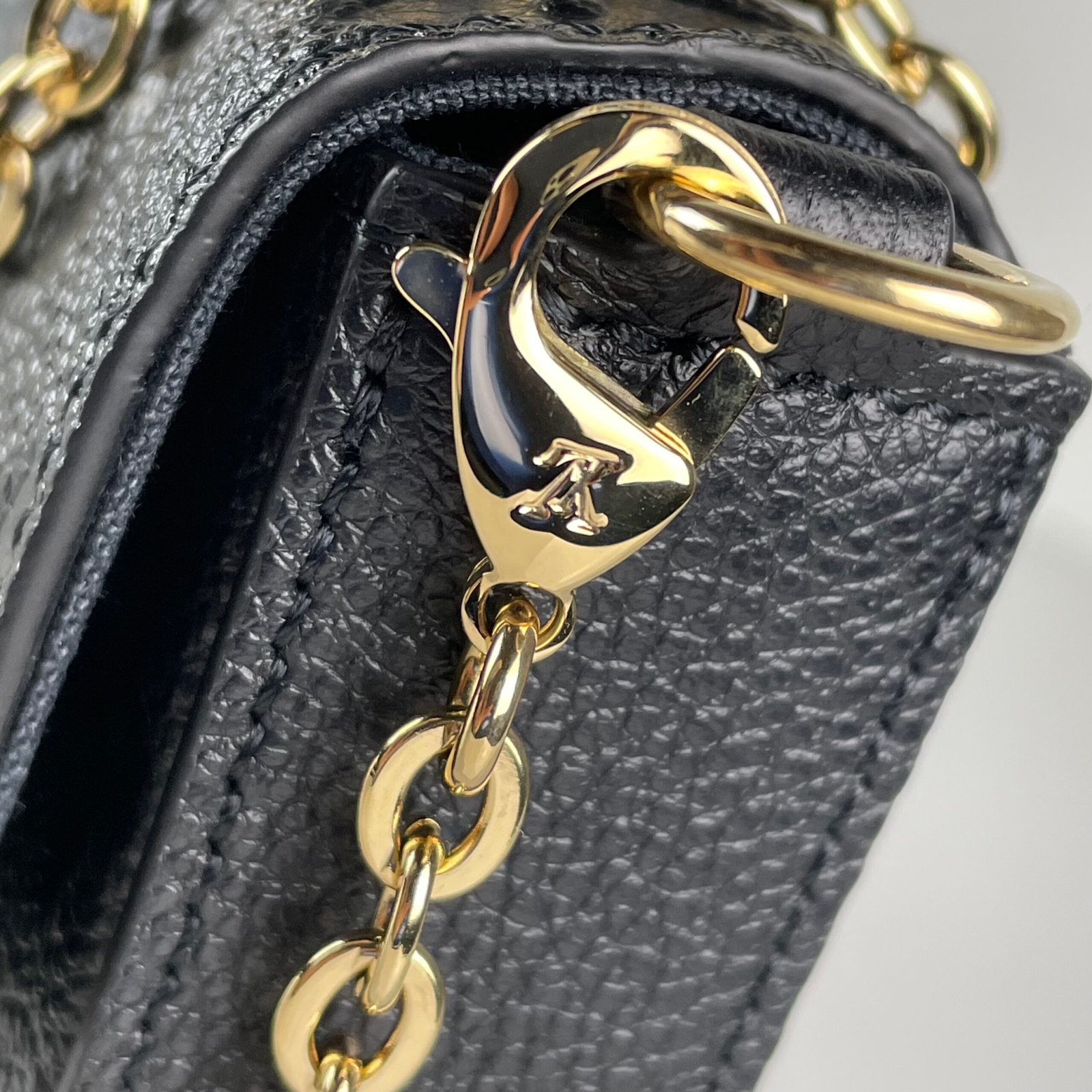 LOUIS VUITTON Pochette Félicie – Image 9