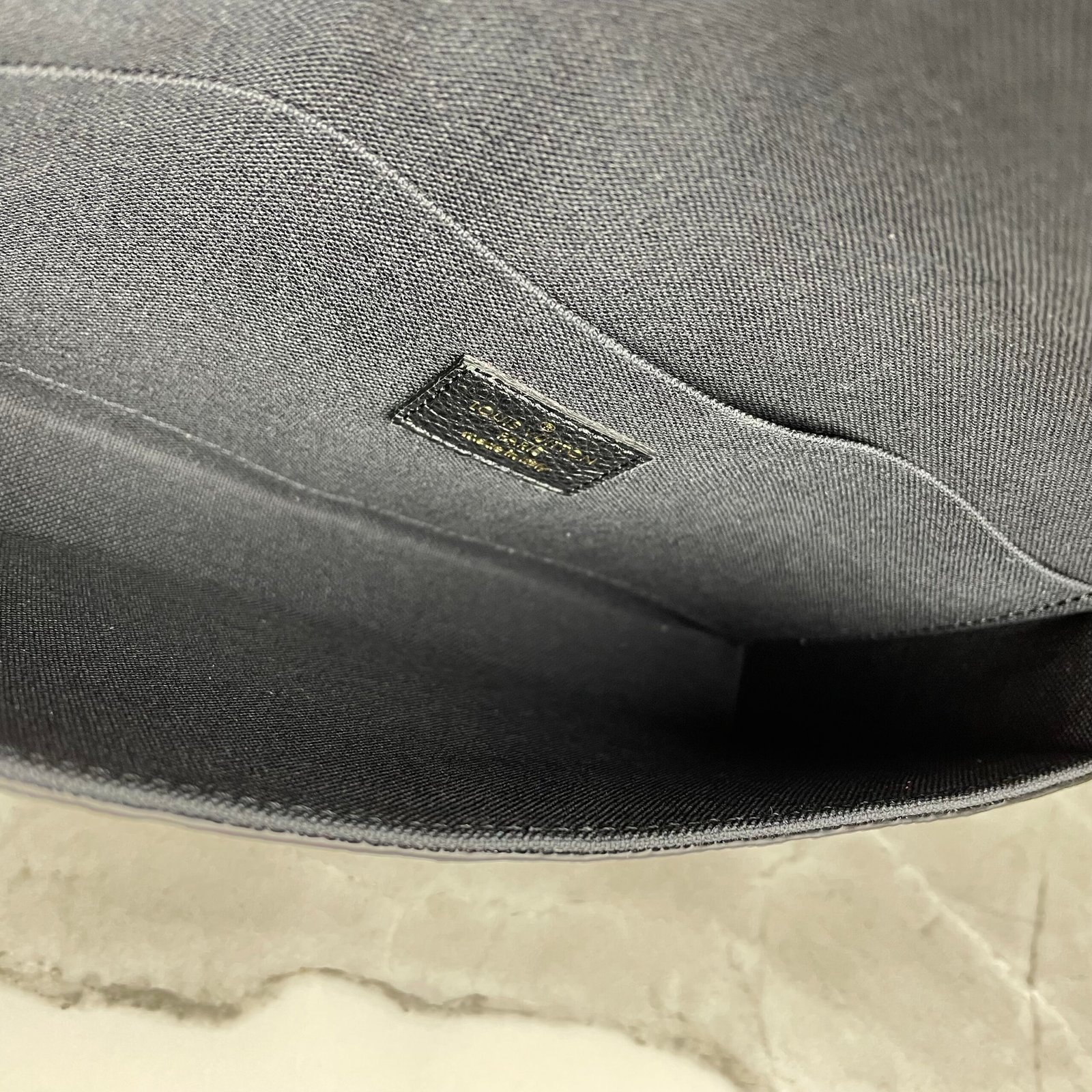LOUIS VUITTON Pochette Félicie – Image 16