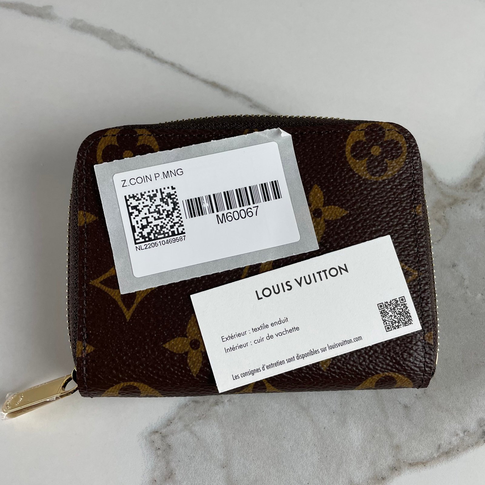 LOUIS VUITTON Zippy Wallet – Image 4