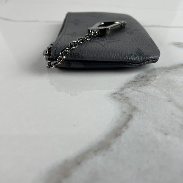 LOUIS VUITTON Pochette Clés – Image 7