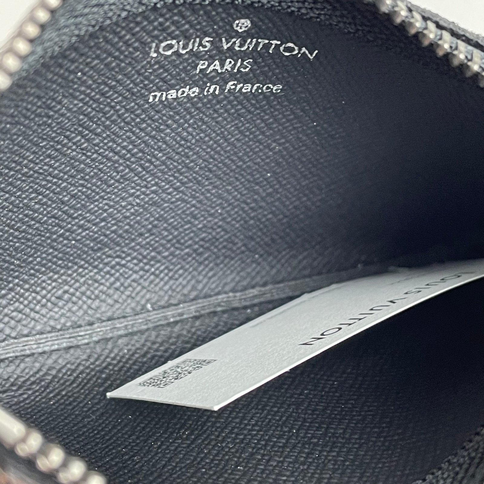 LOUIS VUITTON Pochette Clés – Image 14