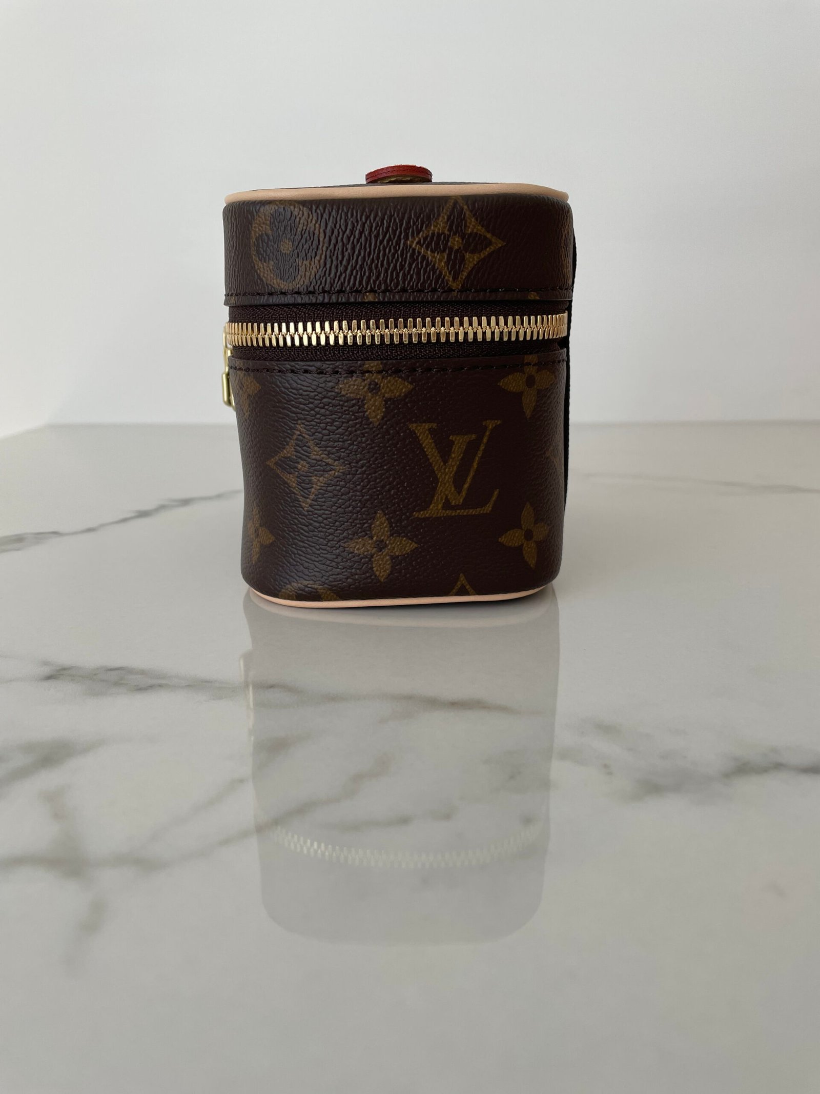 LOUIS VUITTON Nice Nano – Image 7