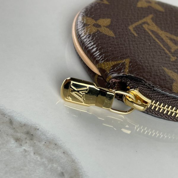 LOUIS VUITTON Porte-Clés Lanyard Multipochette – Image 6