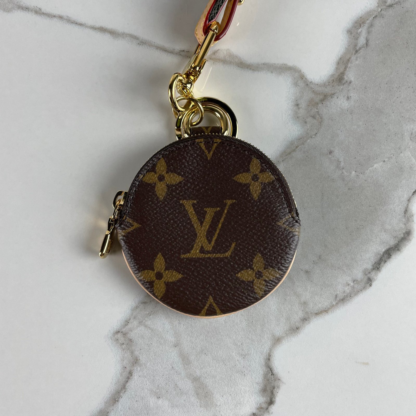 LOUIS VUITTON Porte-Clés Lanyard Multipochette – Image 5