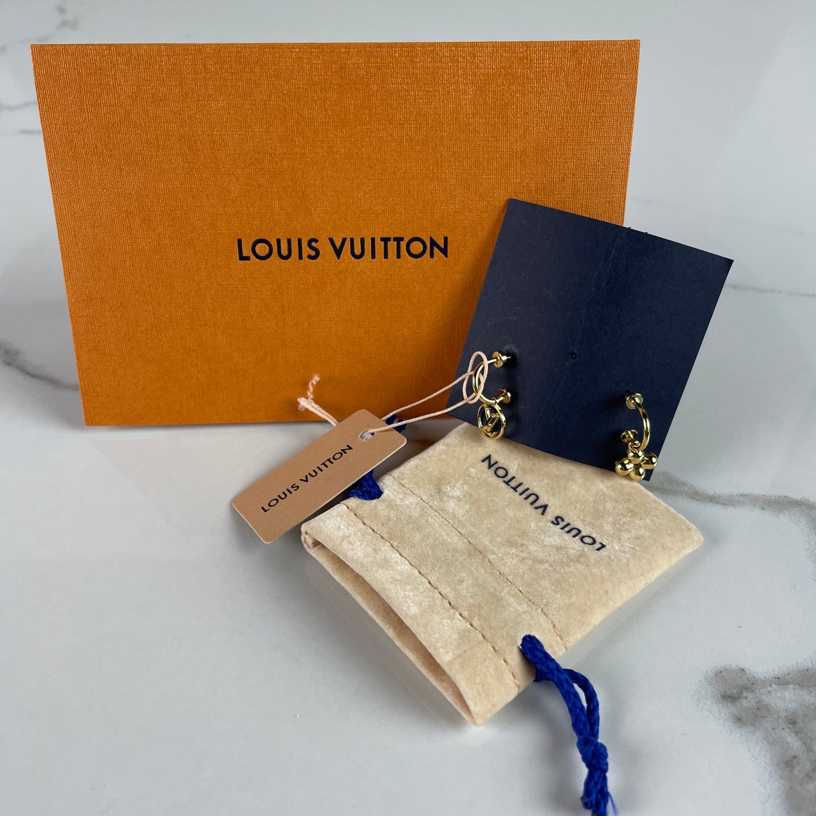LOUIS VUITTON Boucles D’oreilles Blooming – Image 2