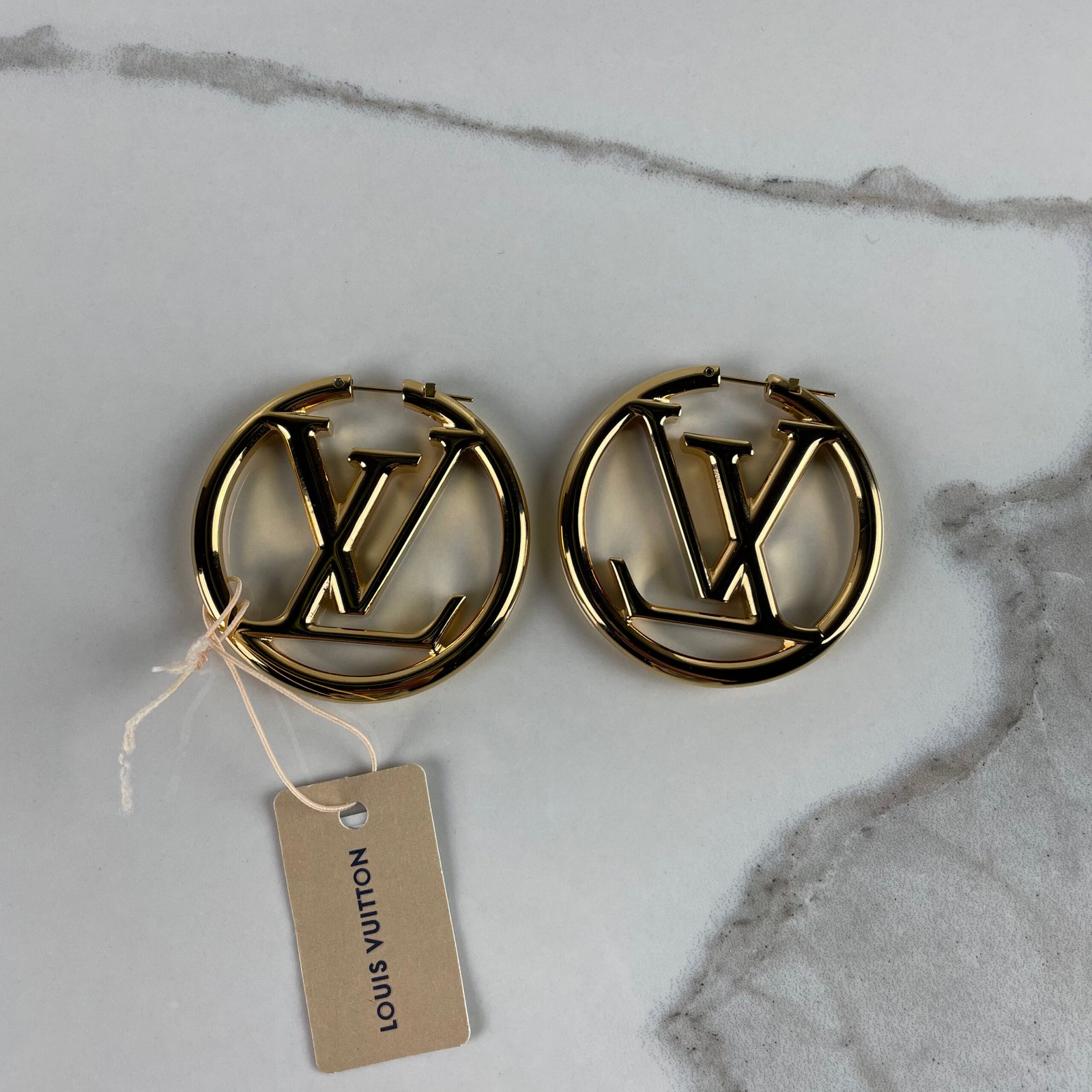 LOUIS VUITTON Louise Hoop Earrings – Image 3