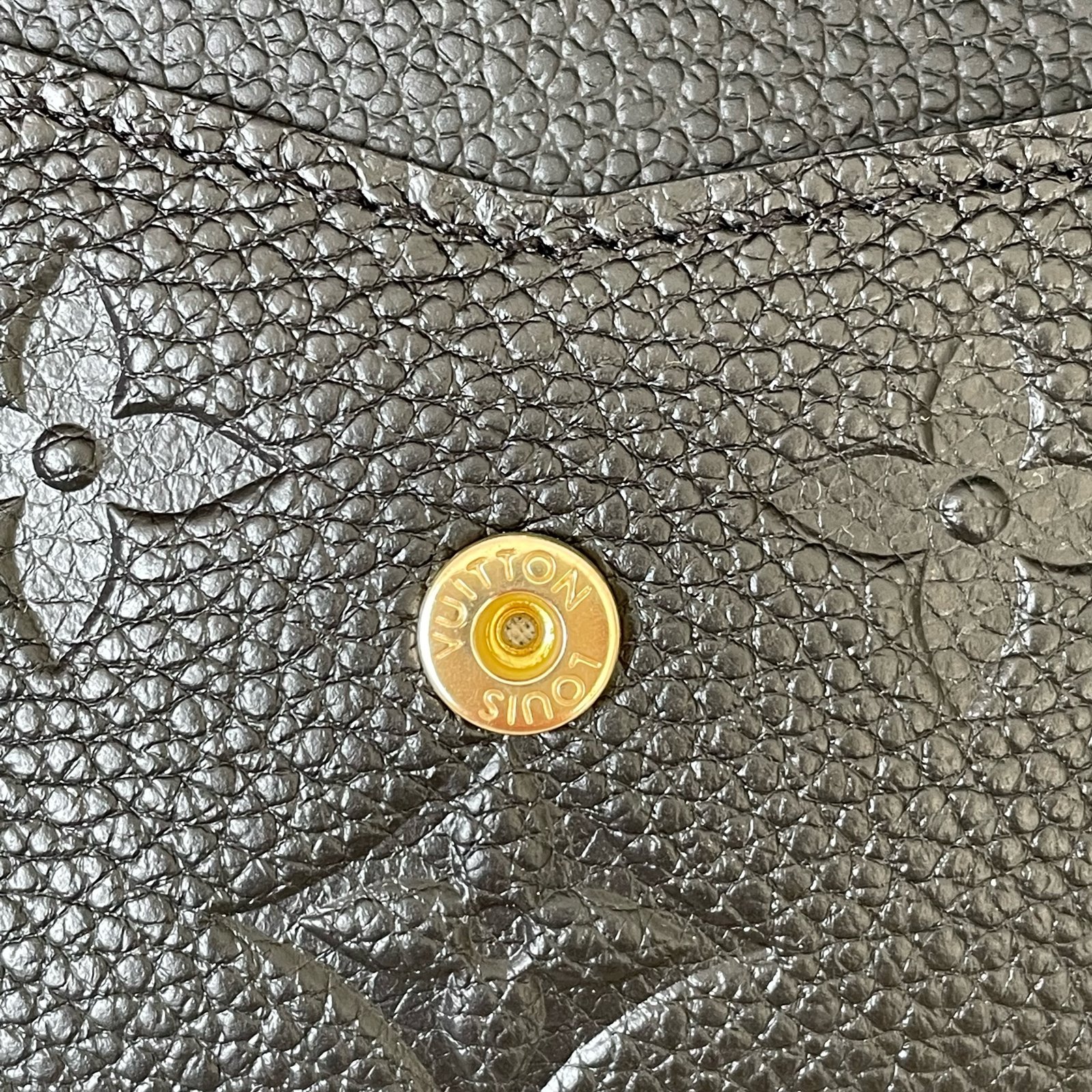 LOUIS VUITTON Porte-Cartes Recto Verso – Image 8