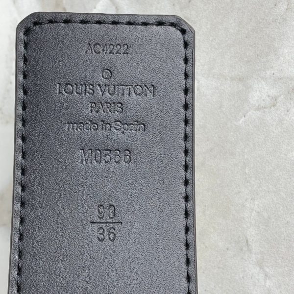 LOUIS VUITTON Ceinture LV Initiales 40 mm Réversible – Image 9