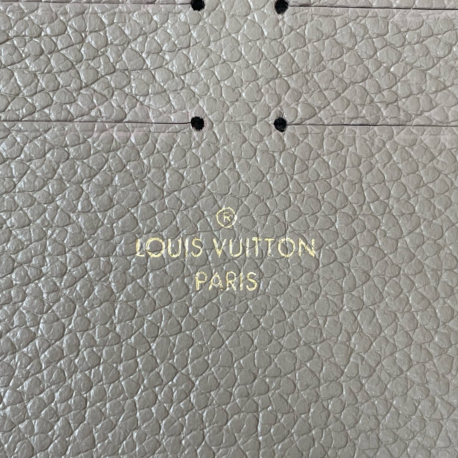 LOUIS VUITTON Flat Pocket – Image 7