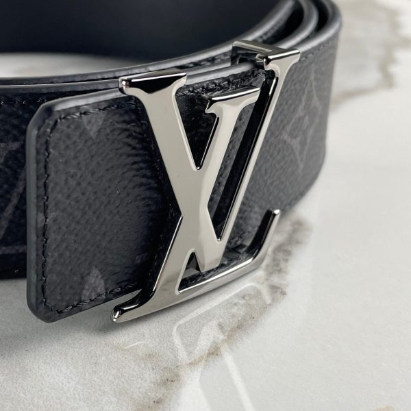 LOUIS VUITTON Ceinture LV Initiales 35 mm Réversible – Image 6