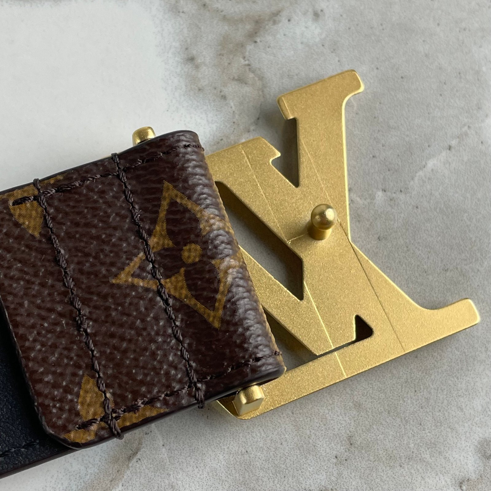 LOUIS VUITTON Ceinture LV Pyramide 40 mm – Image 6
