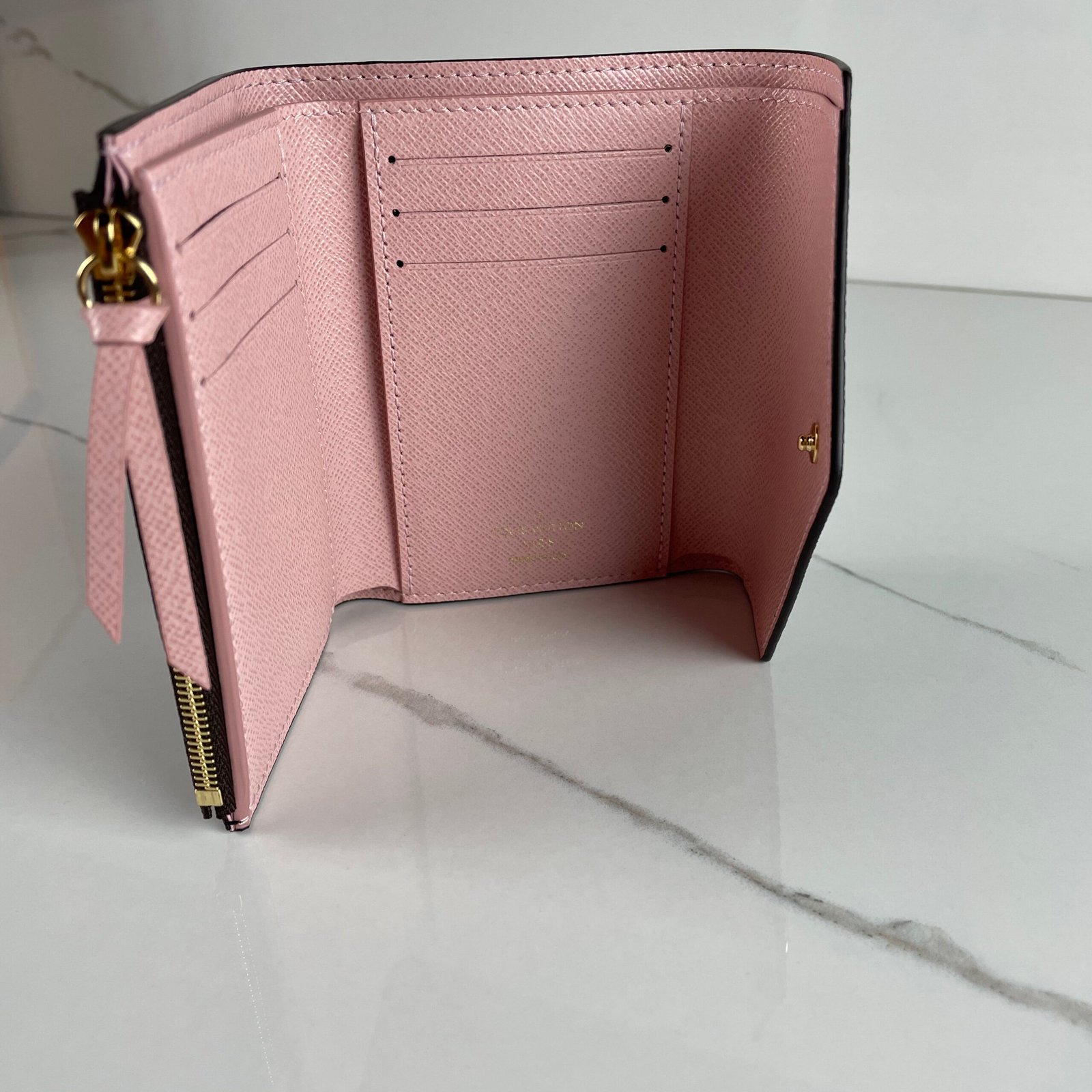 LOUIS VUITTON Victorine Wallet – Image 11