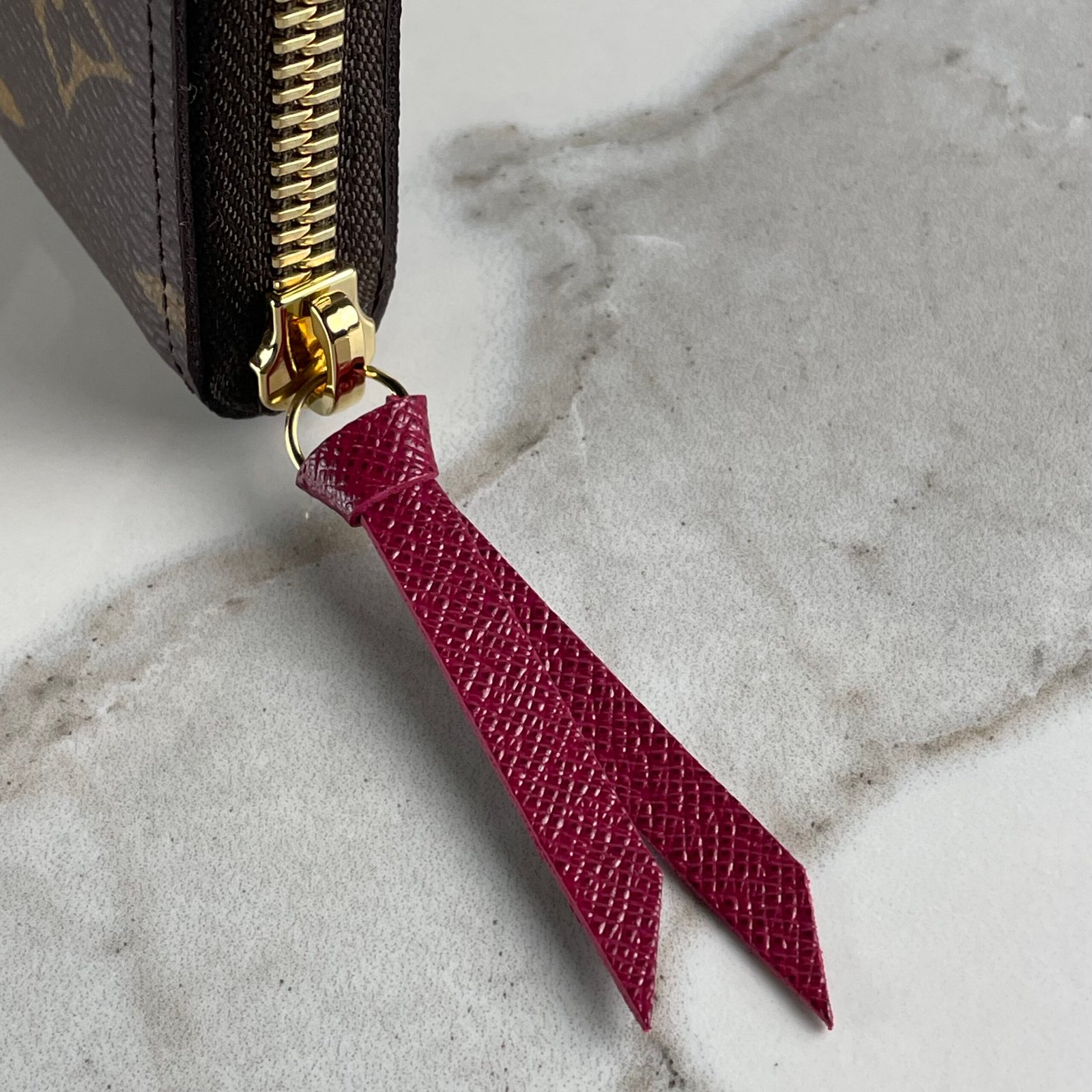 LOUIS VUITTON Clémence Wallet – Image 5