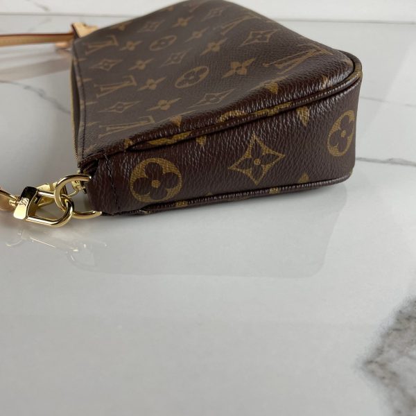 LOUIS VUITTON Pochette Accessoires NM – Image 10