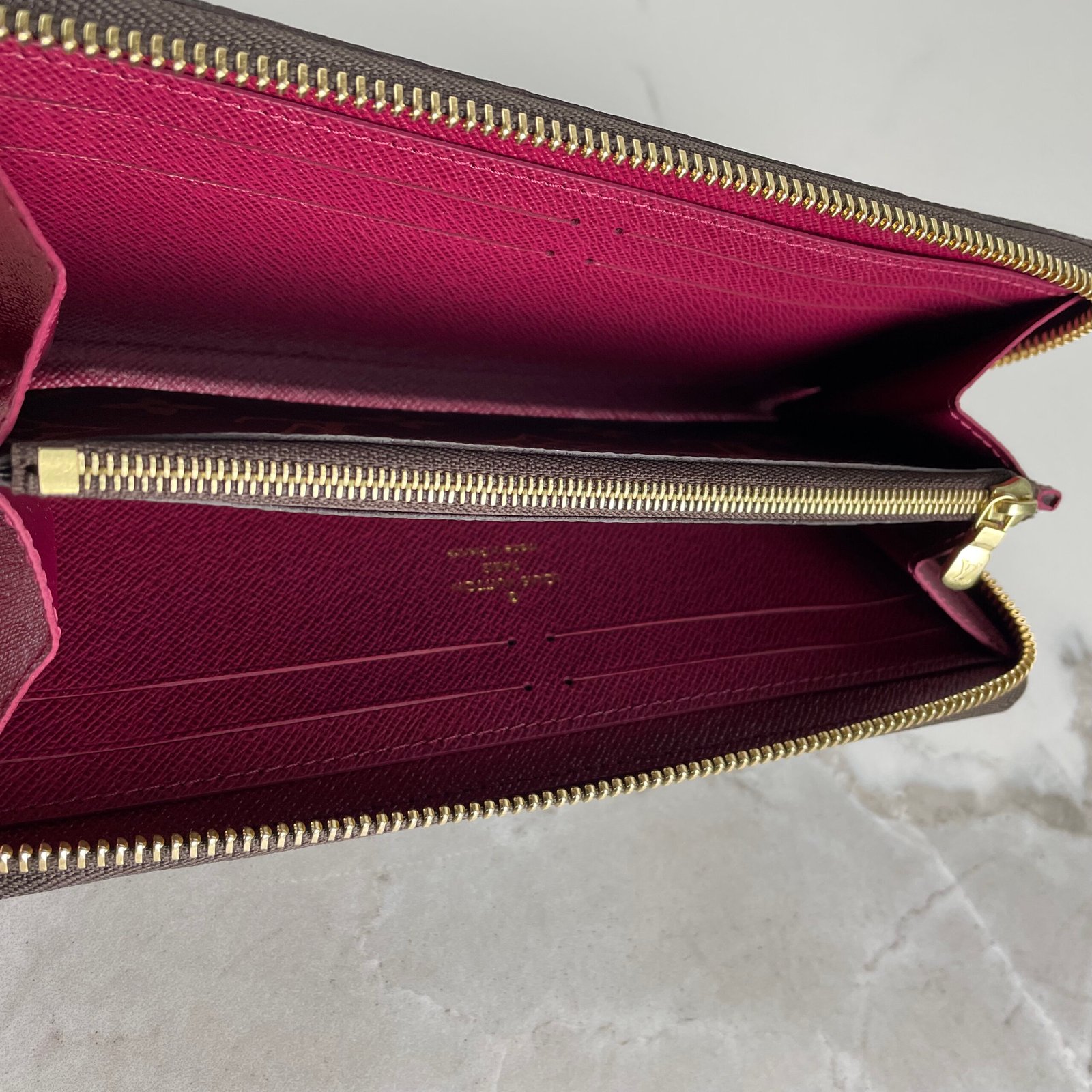LOUIS VUITTON Clémence Wallet – Image 10