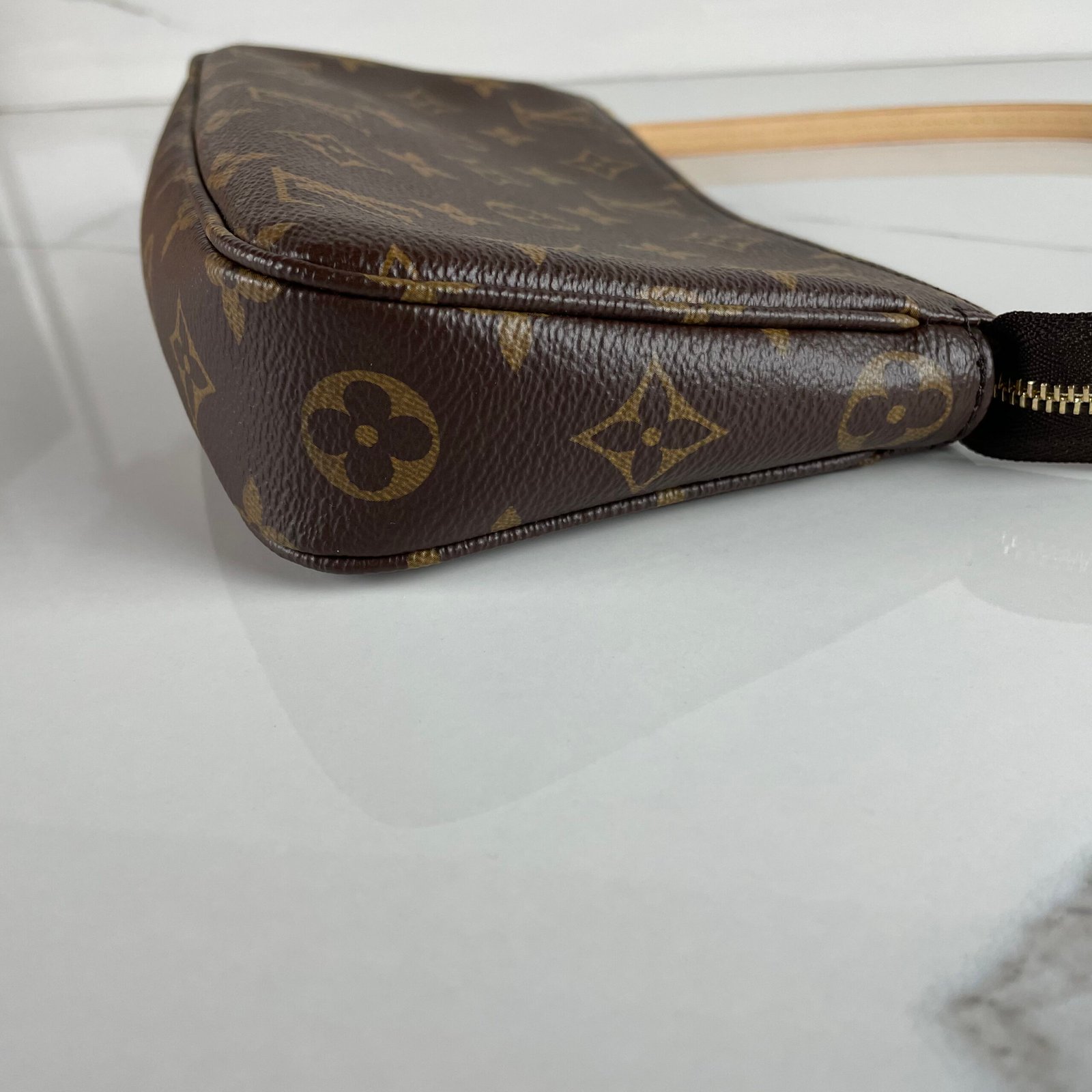 LOUIS VUITTON Pochette Accessoires NM – Image 12