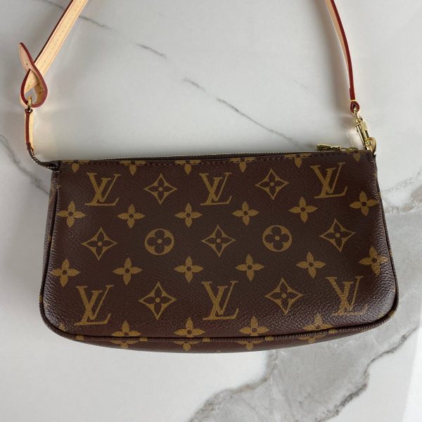 LOUIS VUITTON Pochette Accessoires NM – Image 8