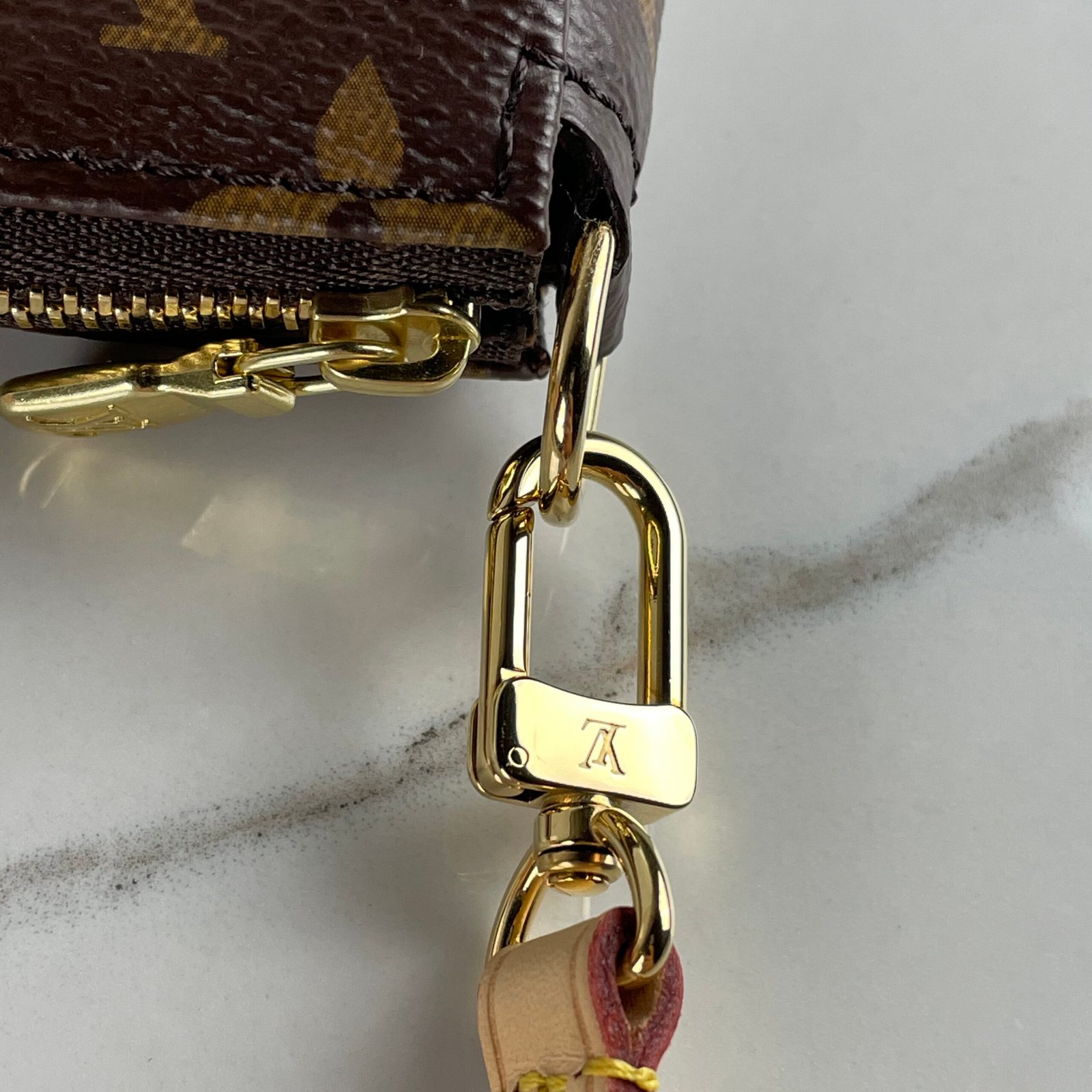 LOUIS VUITTON Pochette Accessoires NM – Image 5