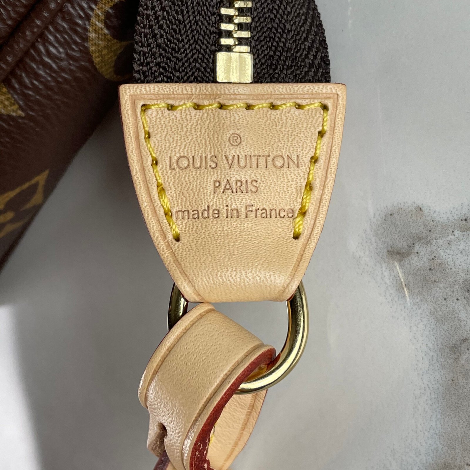 LOUIS VUITTON Pochette Accessoires NM – Image 4