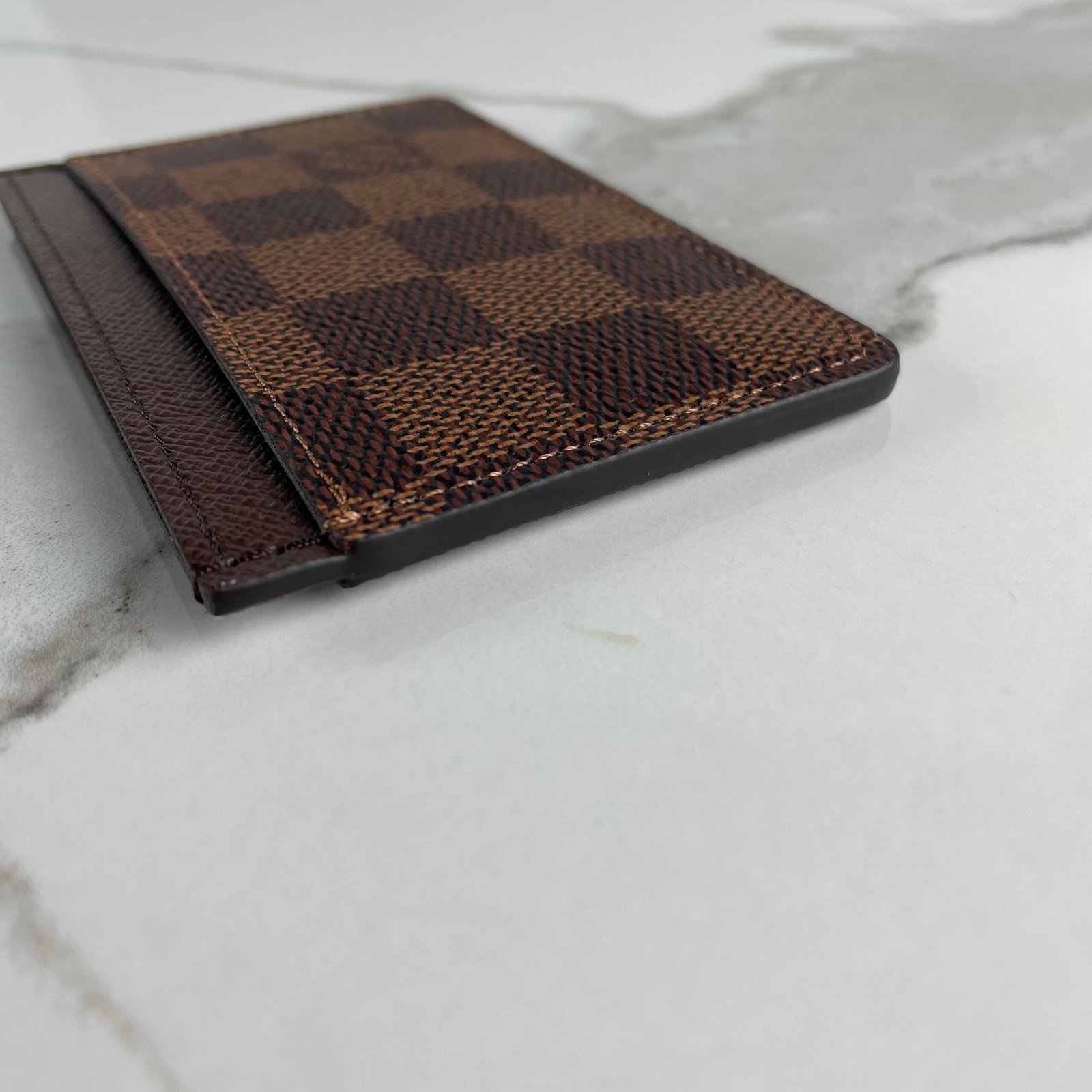 LOUIS VUITTON Simple Card Holder – Image 7
