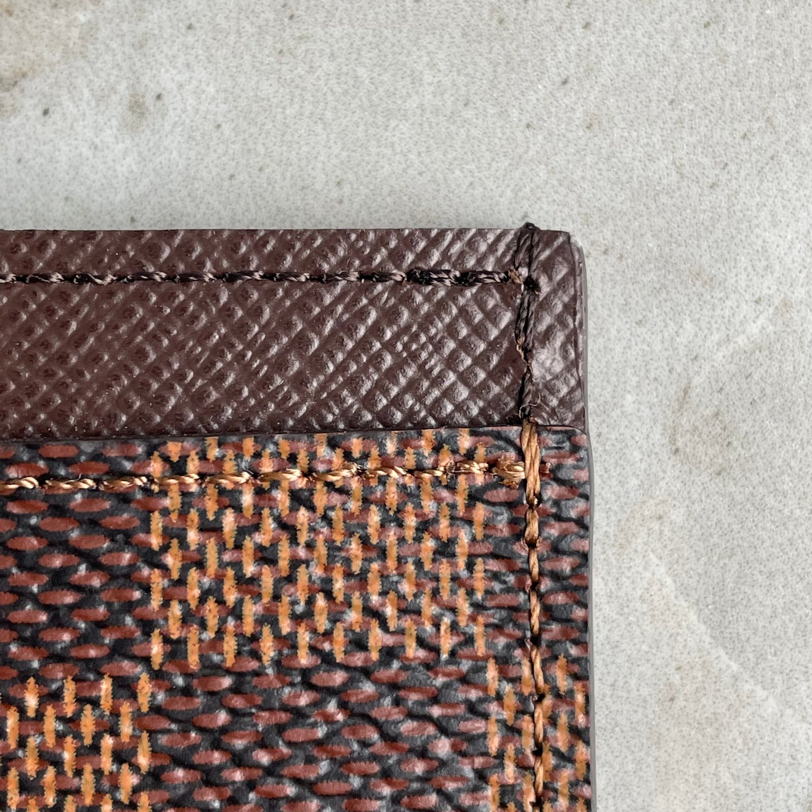 LOUIS VUITTON Simple Card Holder – Image 10