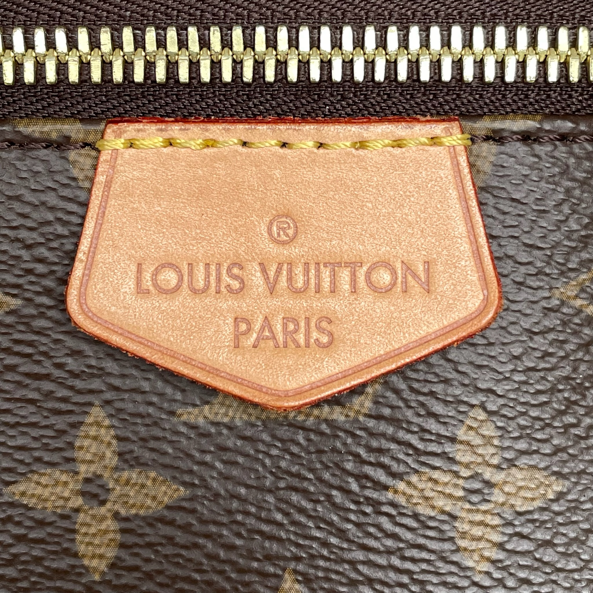 LOUIS VUITTON Bumbag (Sac Ceinture) – Image 10