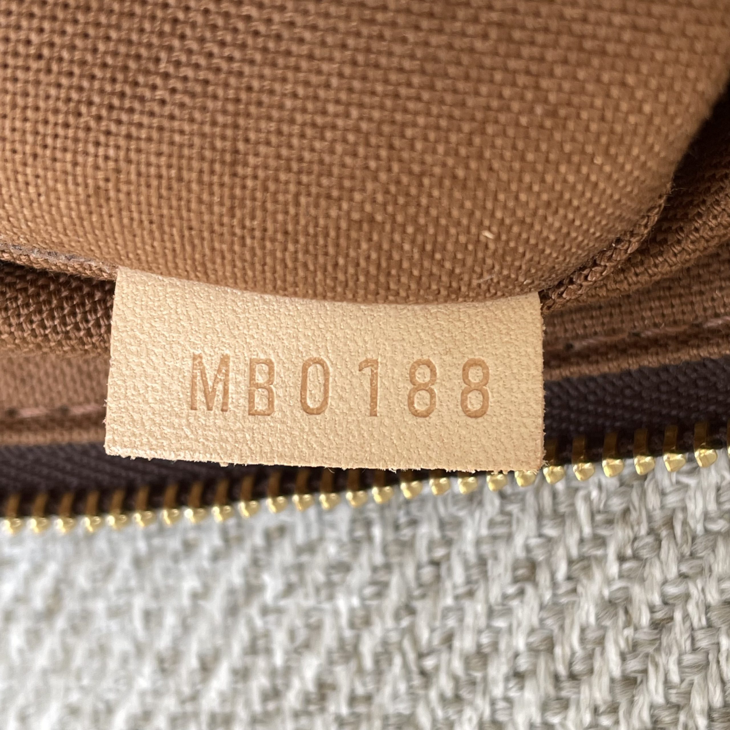 Louis Vuitton Pochette Accessoires NM Monogram – Image 11
