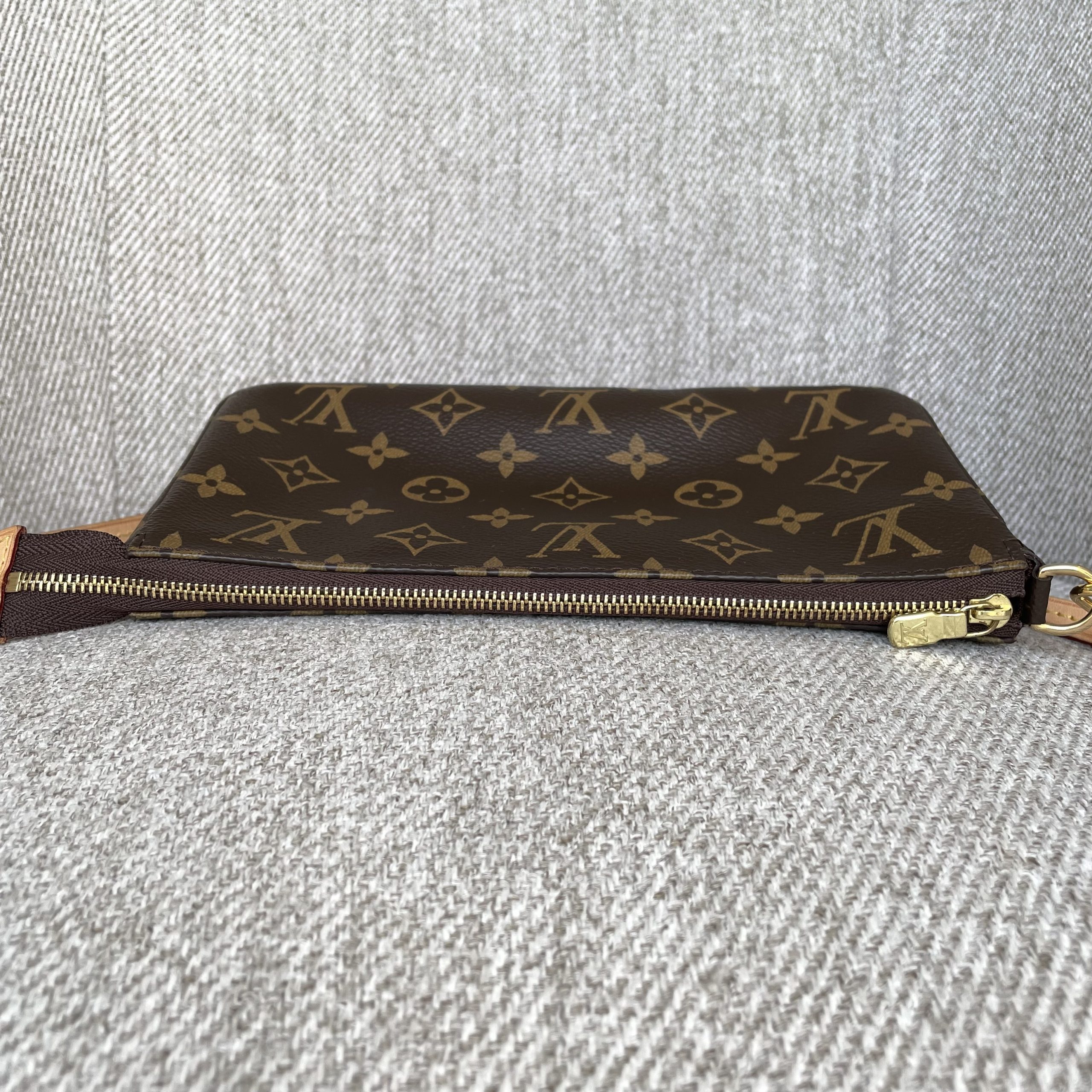 Louis Vuitton Pochette Accessoires NM Monogram – Image 5