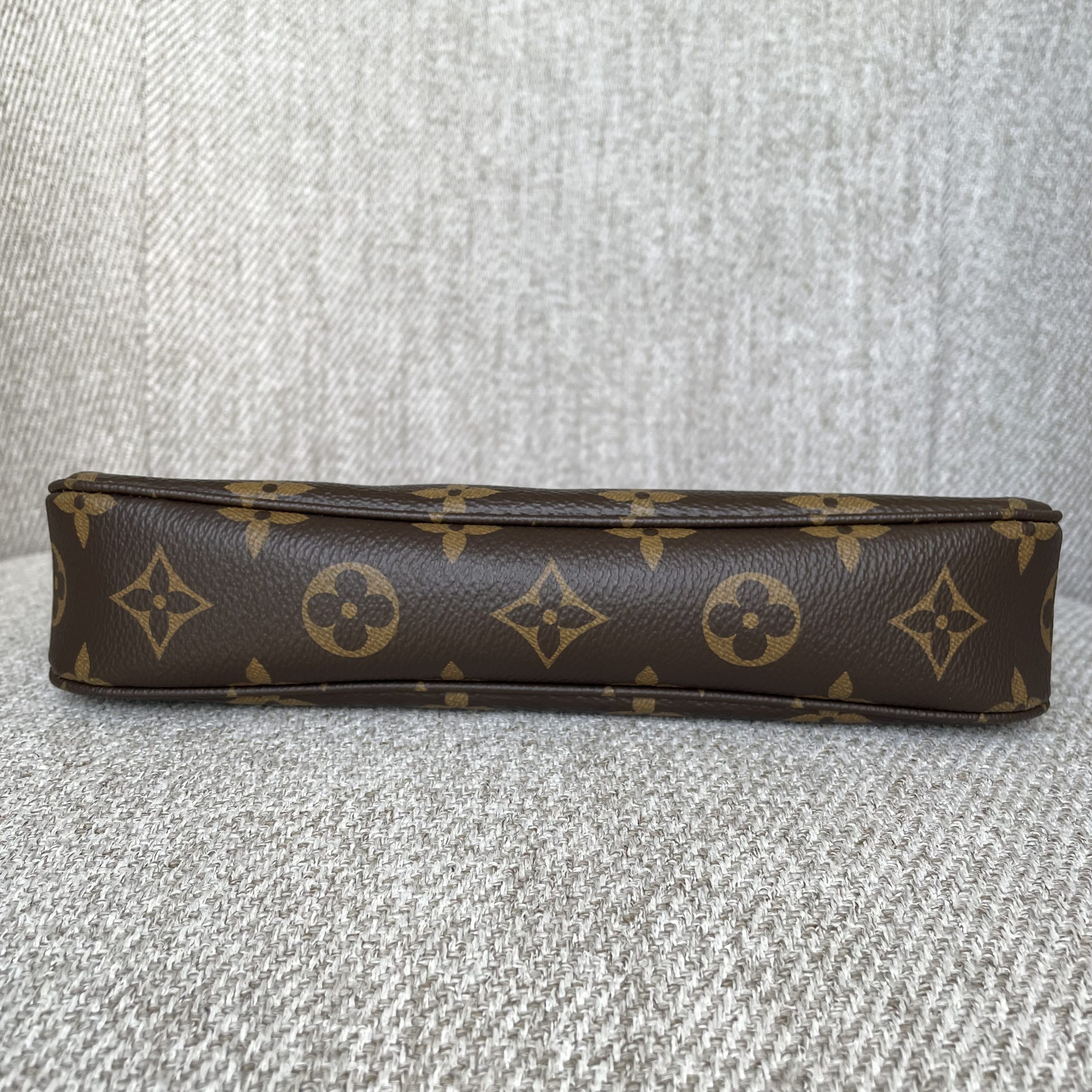 Louis Vuitton Pochette Accessoires NM Monogram – Image 7