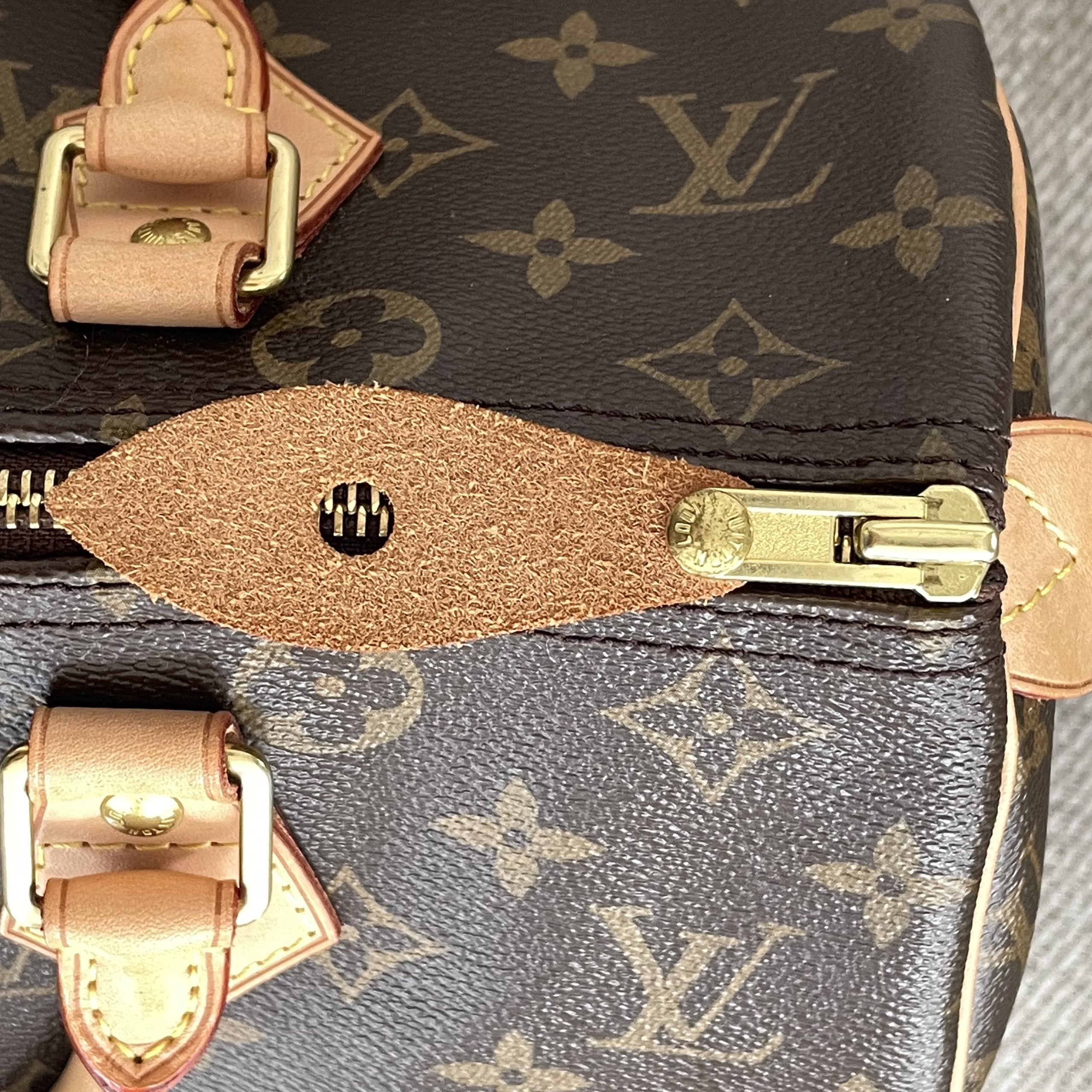 Louis Vuitton Speedy 30 Monogram – Image 12