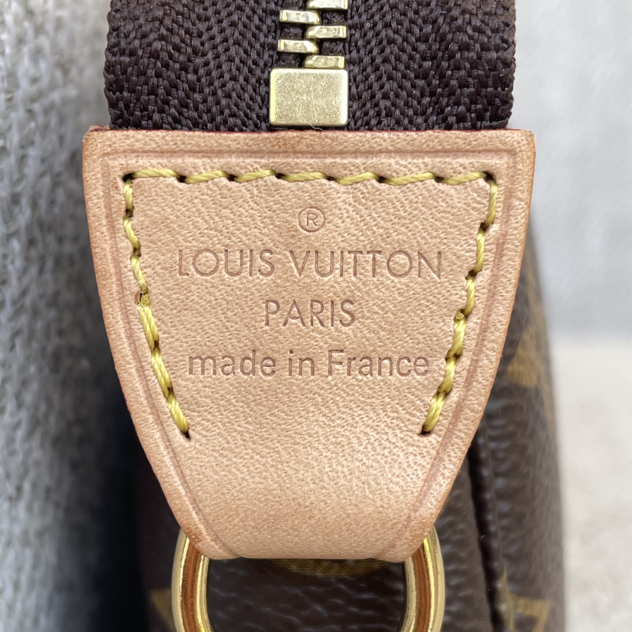 Louis Vuitton Mini Pochette Accessoires Monogram – Image 8